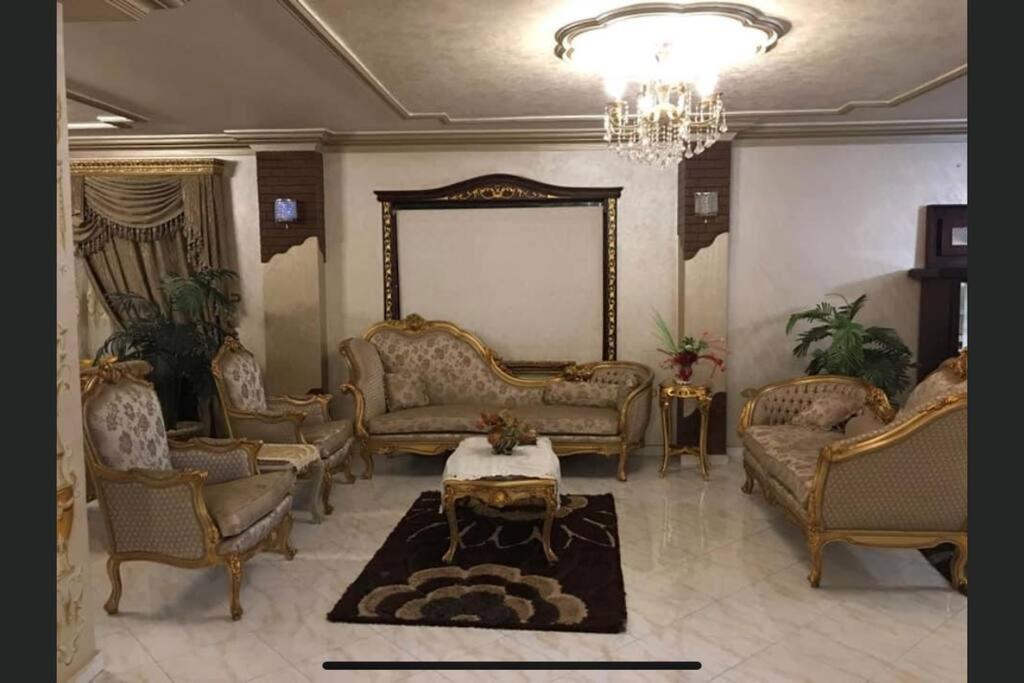 Royal Pyramids Palace Residence Cairo Exterior foto
