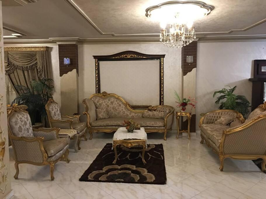 Royal Pyramids Palace Residence Cairo Exterior foto