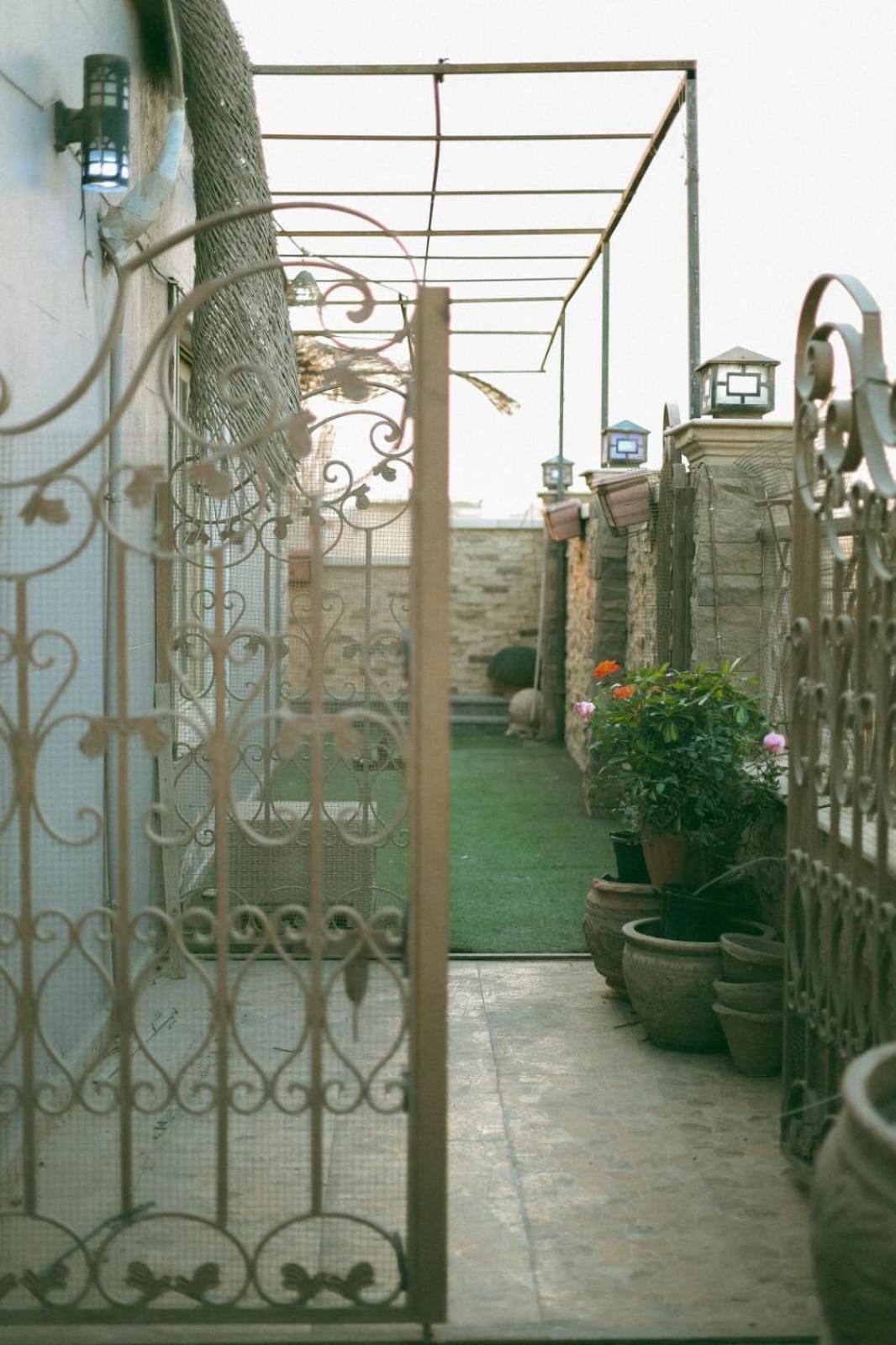 Royal Pyramids Palace Residence Cairo Exterior foto